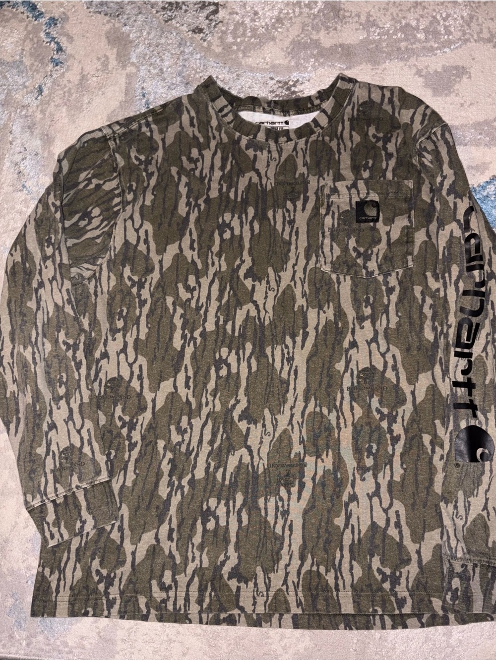 Carhartt Long-Sleeve Camo Pocket Tee - Olive Green/Gray Bottomland